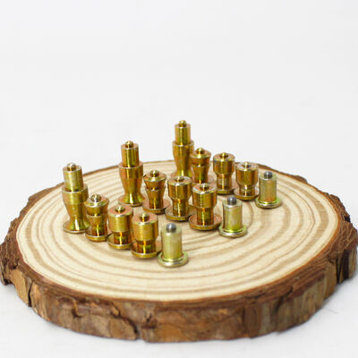 Un buen precio. Customized Tungsten Carbide Tire Studs with 5.7-15 MM Length and 6.5-12 MM Diameter for Winter Tires en línea