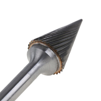 Buen precio El carburo de tungsteno sólido del fichero rotatorio remueve las rebabas forma de cono redondeada corte doble en línea